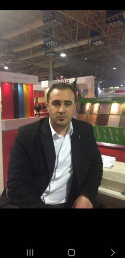 مدیرفروش هایگلاس و فانتزی گروه تولیدی بازرگانی برخورداری